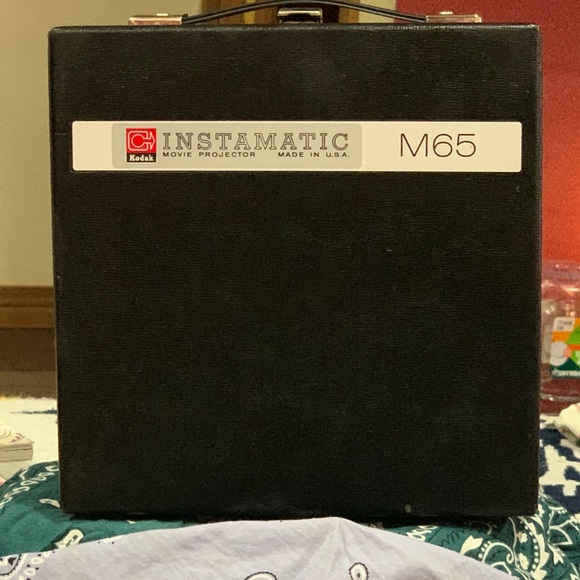 Projector - Picture 7 of 8